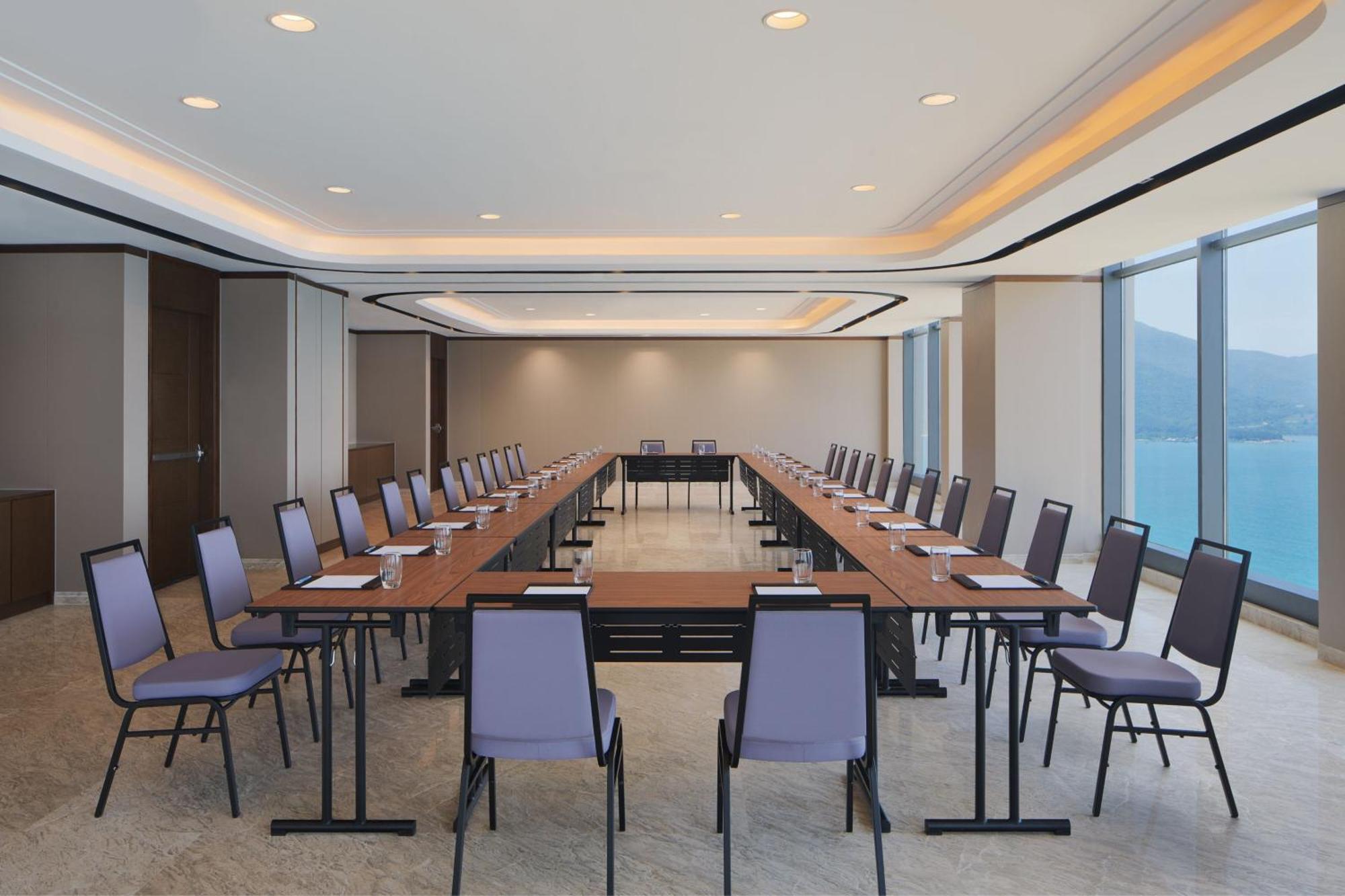 Four Points By Sheraton Hotel Đà Nẵng
