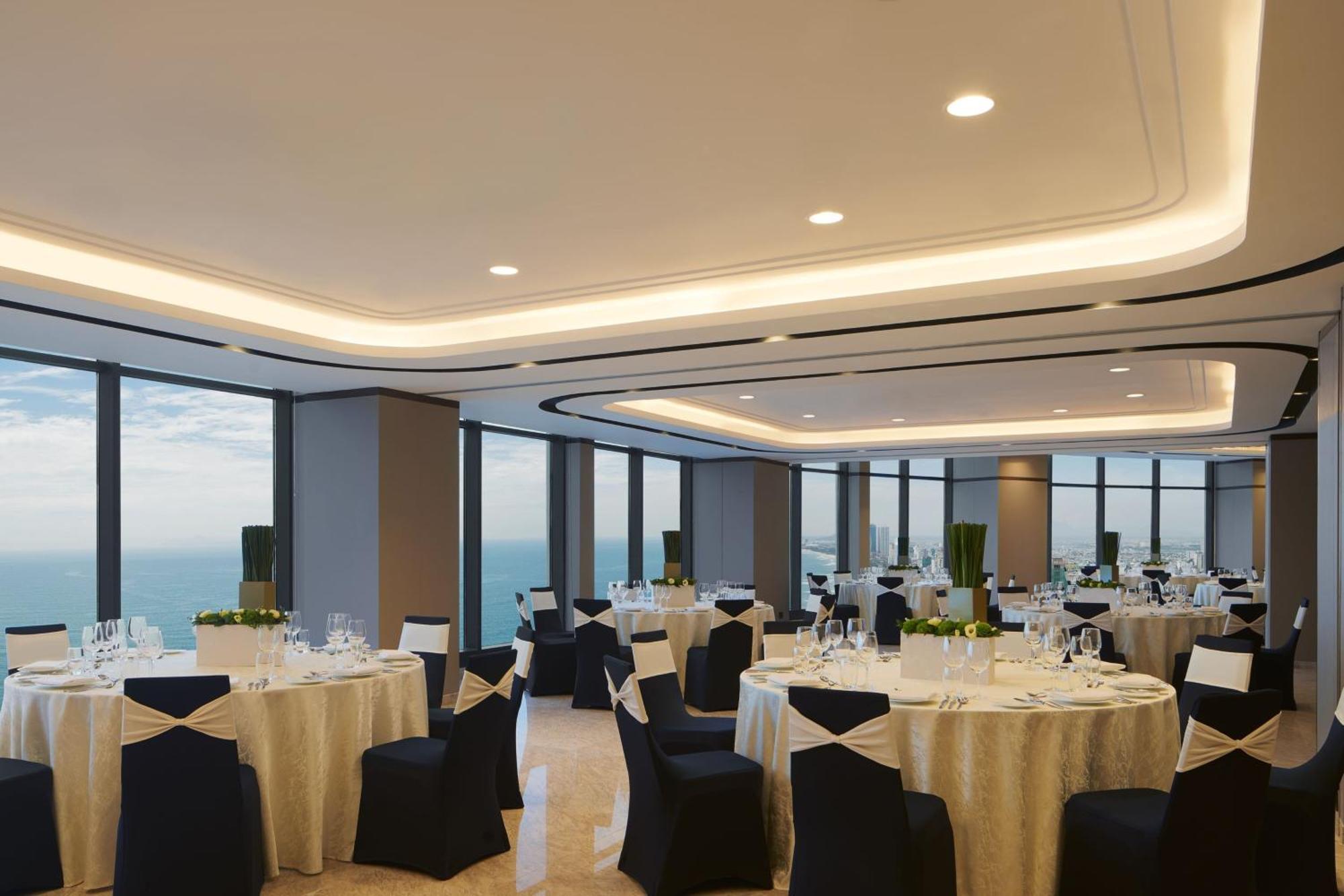 Four Points By Sheraton Hotel Đà Nẵng